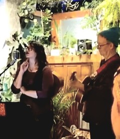 Music with Jimmie and Kimmie of Kinfolk!